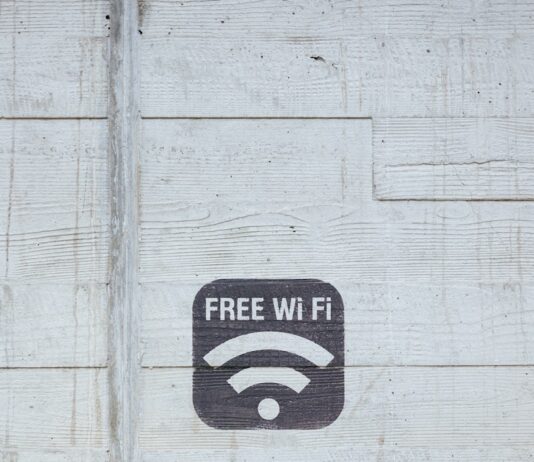 4배 이상 빠른 ‘와이파이 7’ 도입…확장현실(XR)도 끊김없이 free wifi print board