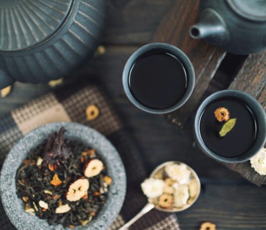 영광군, 한의약 건강증진 사업 성과… 생애주기 맞춤 예방 모델 주목 photo of teacup with coffees